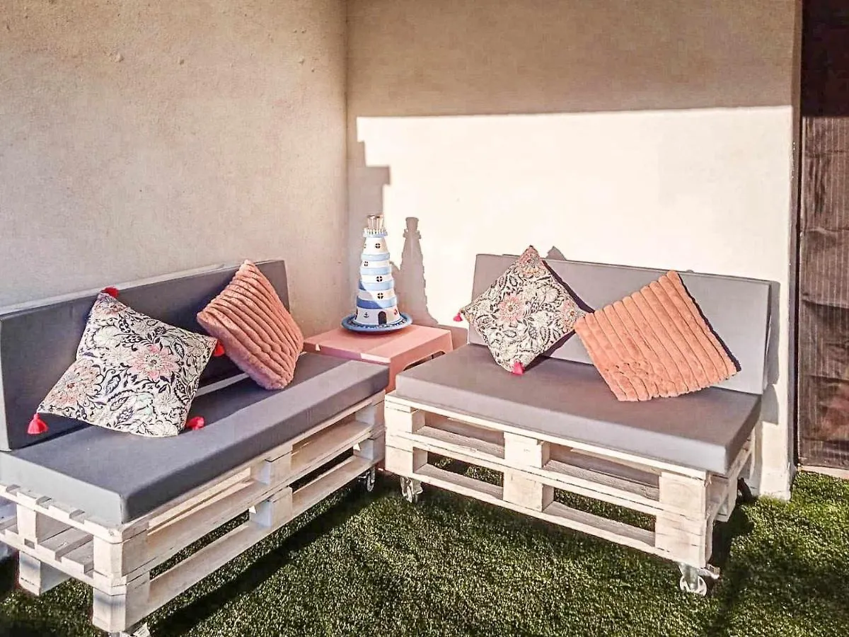 Can Janot Casa con jardín cerca del lago Banyoles hasta 10 personas Сasa de vacaciones